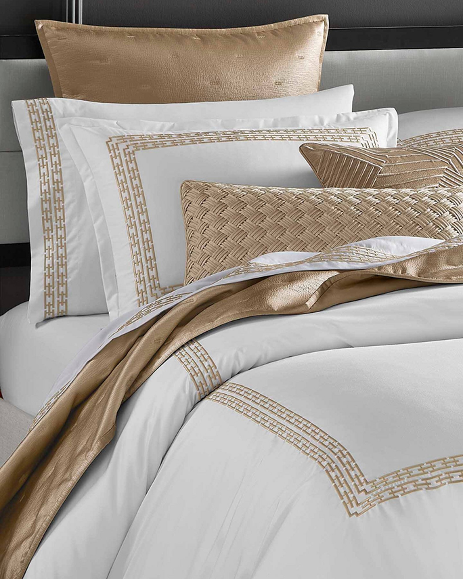 Hotel-trends-designs-we-love-chain-link