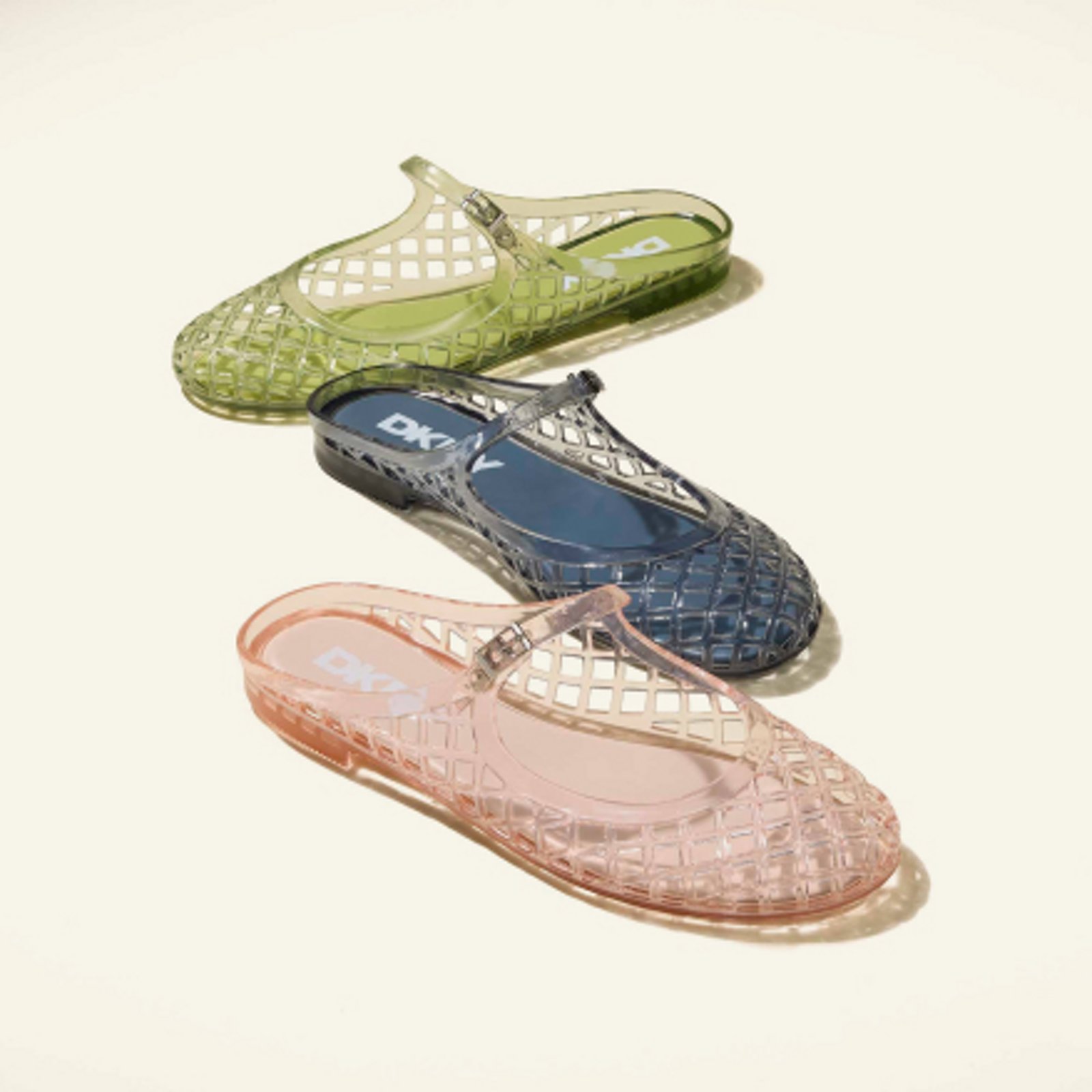 classic-costal-trend-jelly-shoes